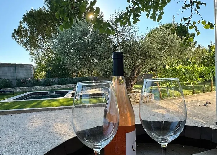 Les Olivettes * Bezouce